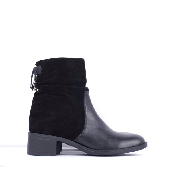 Ženske kožne čizme 2427 Crna