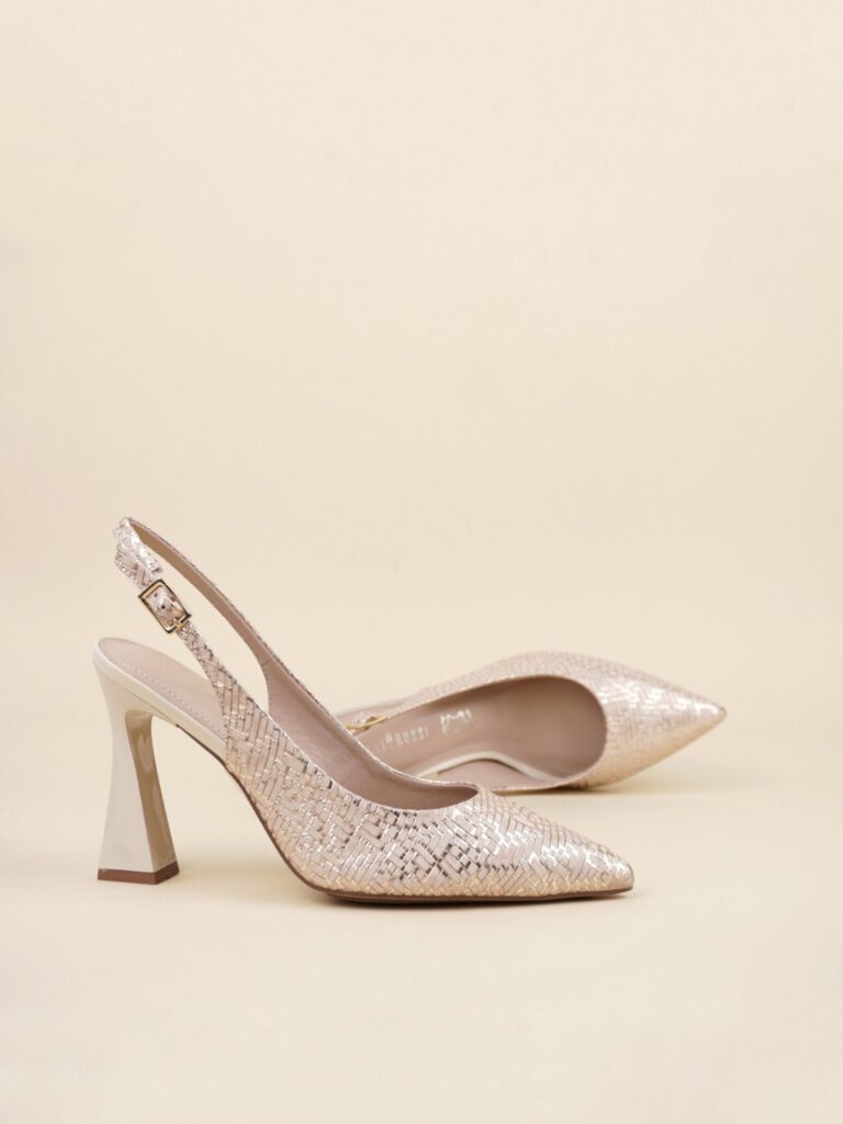 Ženske kožne sandale Capelli Rossi 835 Porcelan